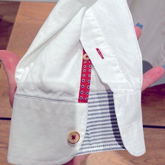 2XL Ted Baker London Woman’s Button Down Dress Shirt - White with red accents - Picture 4 of 15